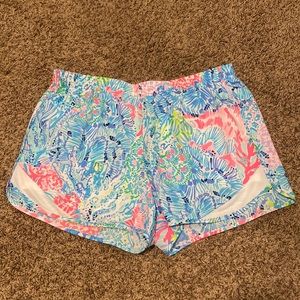 Lilly Pulitzer Athletic Shorts 4”